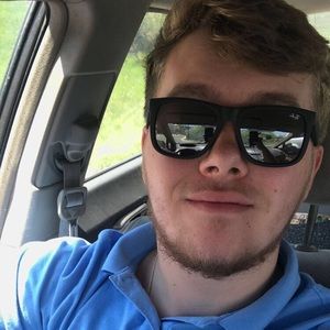 Meet your Posher, Russell